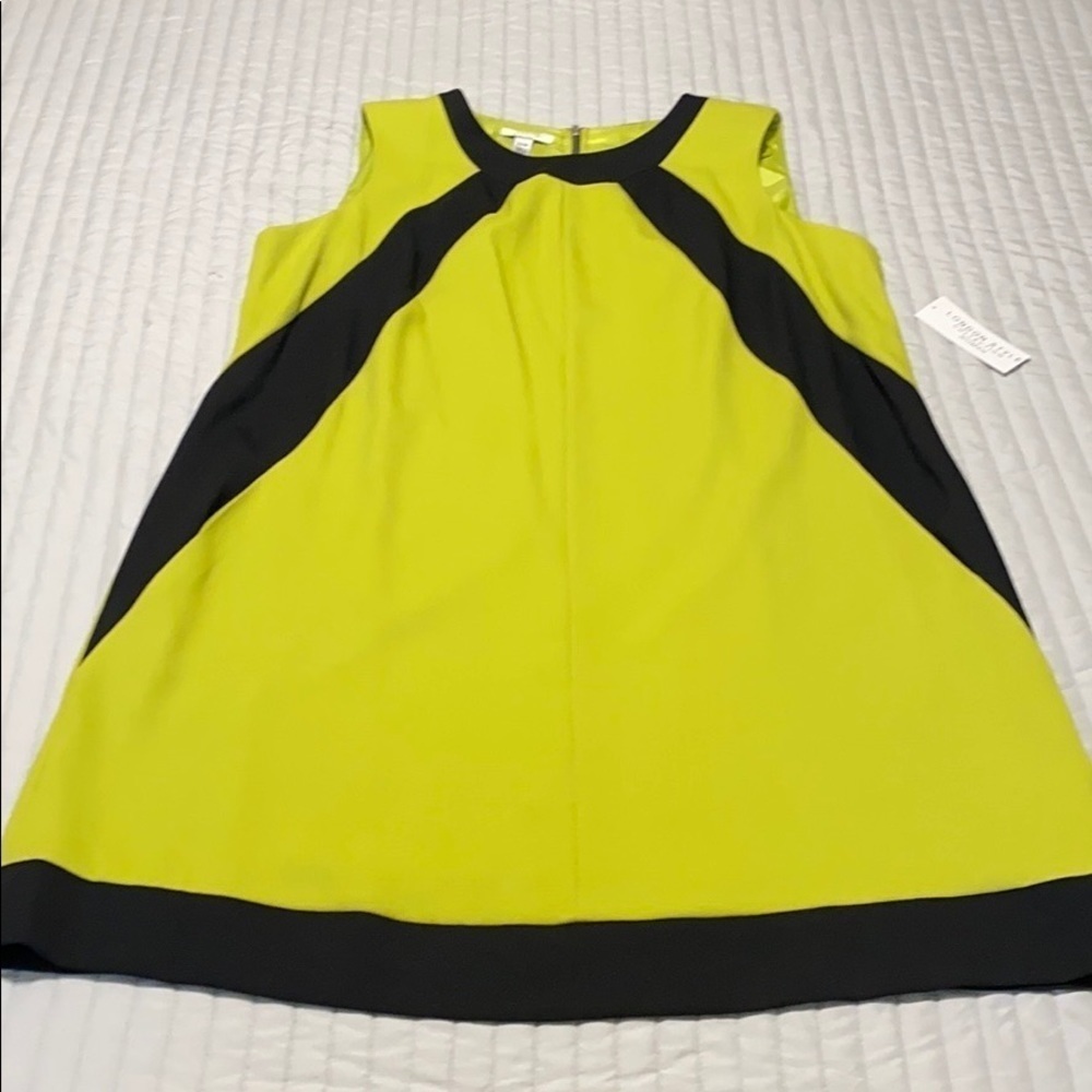 LONDON STYLE COLLECTION sleeveless dress size 22W